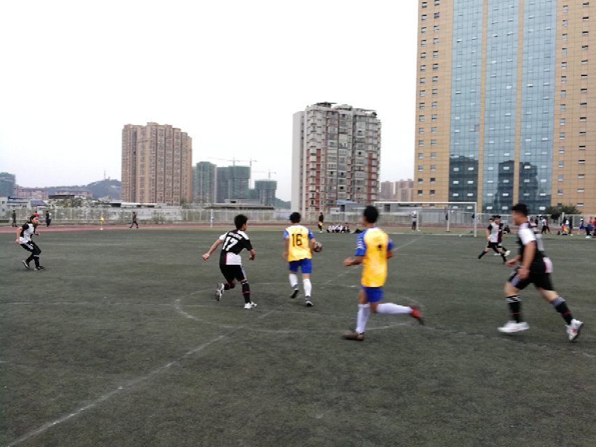 吴仲良中学第三届校园足球班级联赛