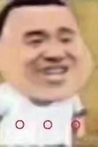 李炜怡
