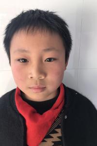 高震东