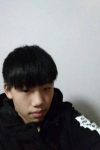 青含宇