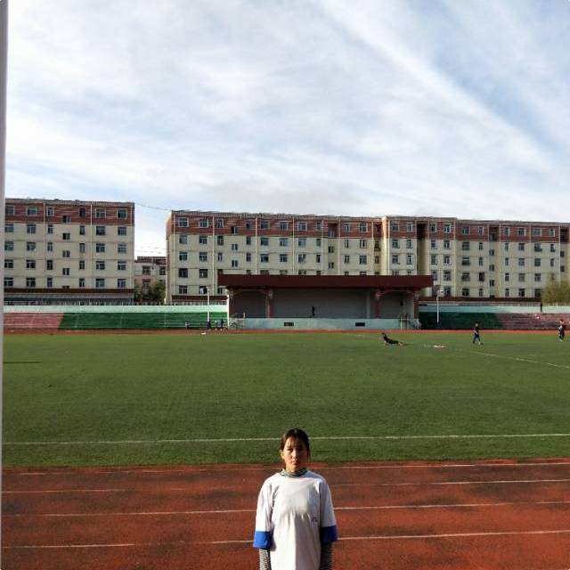 仁增措毛