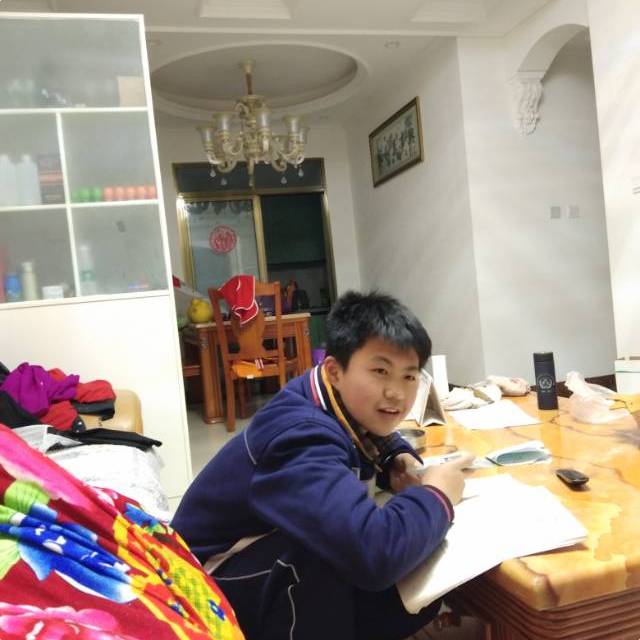 莫凡