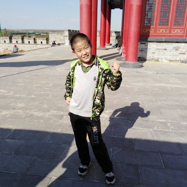 戴逸宽