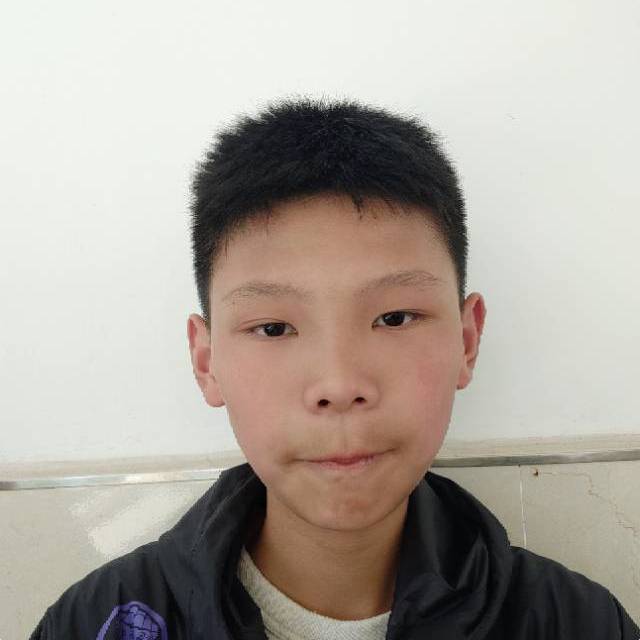 杨翊