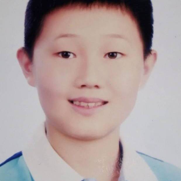 戚博瑞
