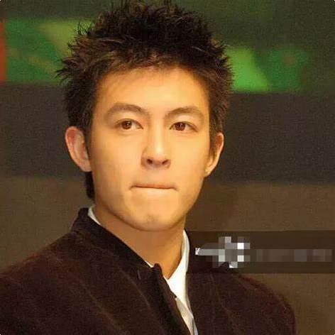 黄雄
